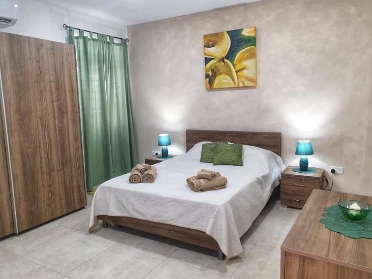 Modern Apartment In Central Bugibba St. Paul's Bay Exterior photo